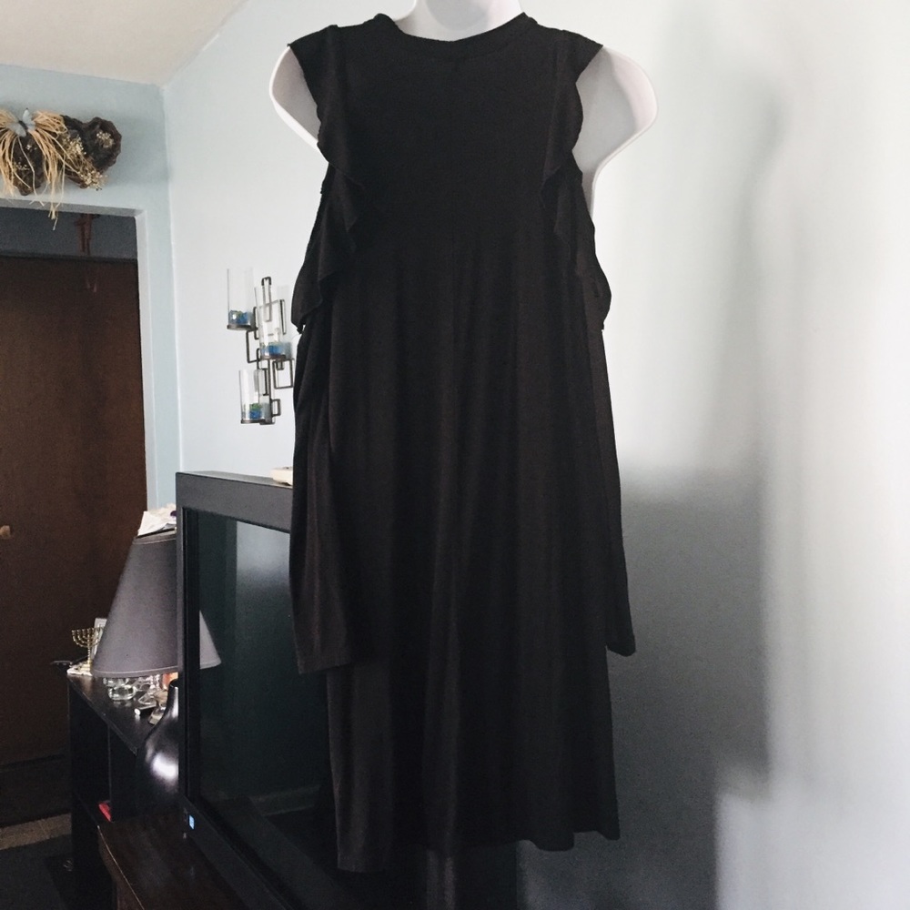 Élan Black Swing long sleeve Dress - Picture 2 of 8